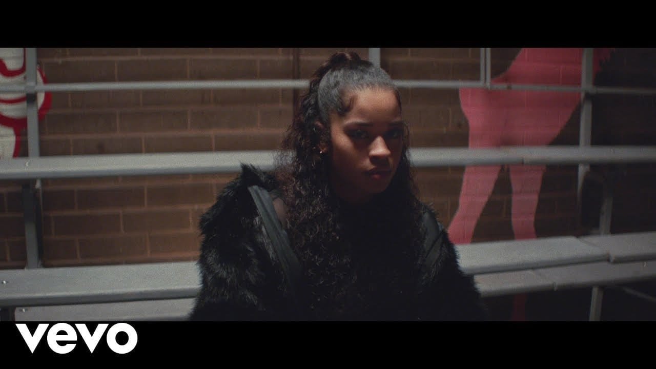ella mai lanca videoclipe de shot clock assista 1