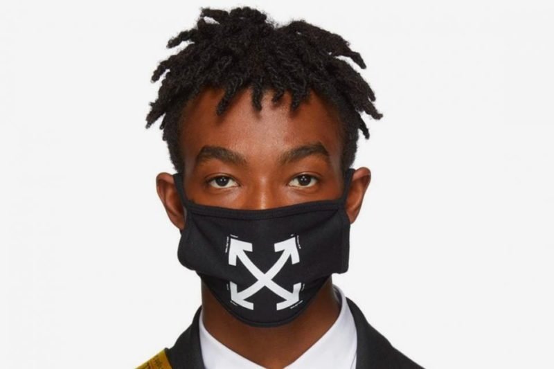 Mascara Off White com logo de setas 960x640 1 1