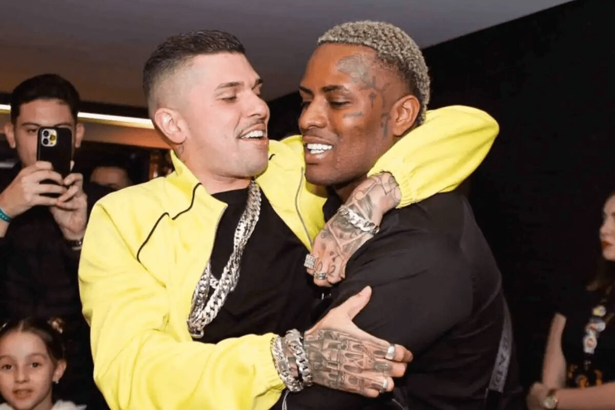 MC Marks e MC IG CAPA