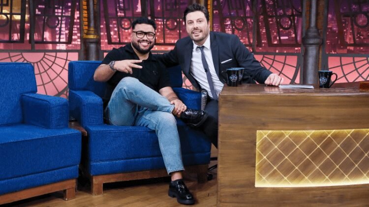 Rodrigo GR6 será entrevistado no The Noite com Danilo Gentili nesta terça-feira 1 rodrigo gr6 the noite danilo gentili