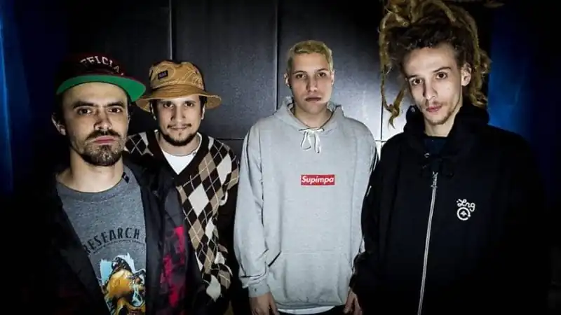 o grupo haikaiss dj sleep spvic spinardi e pedro qualy